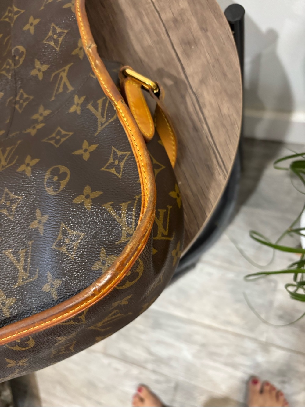 Louis Vuitton Monogram Menilmontant PM bag - Picture 6 of 11